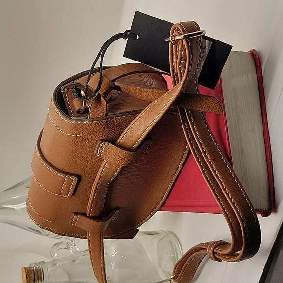 Rachel Zoe NWT Edessi Vegan Crossbody Bag - Picture 3 of 7